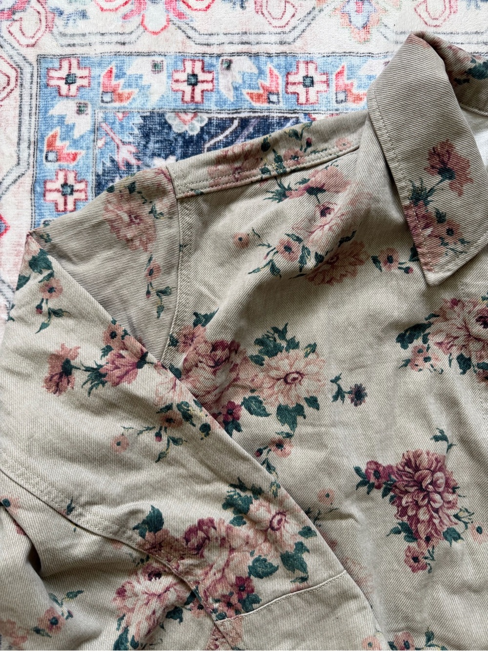 Women's Western Chore Coat - Universal Thread™ Khaki Floral 3X - Picture 5 of 8
